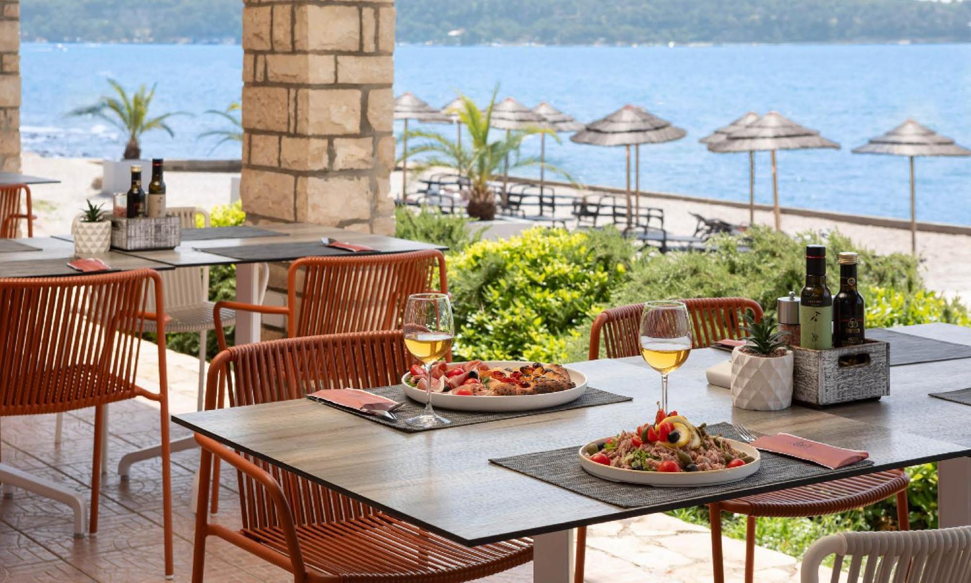 Aminess Sirena - Holiday Homes Classic Новиград Экстерьер фото