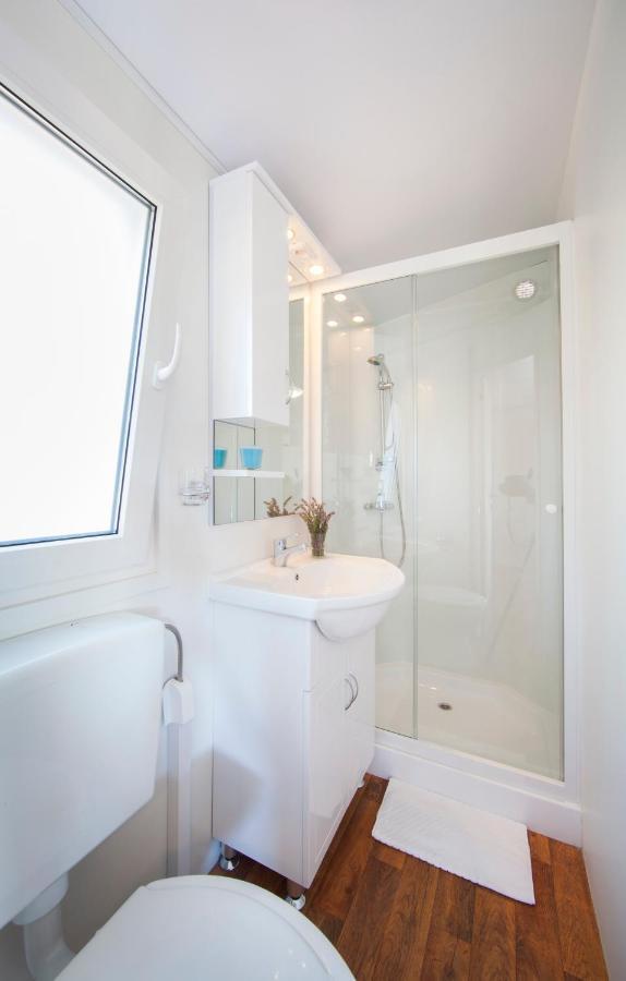 Aminess Sirena - Holiday Homes Classic Новиград Экстерьер фото